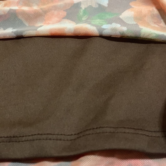 3/$28❤️SHEIN floral, multicolor print skirt, size XL - Picture 5 of 5